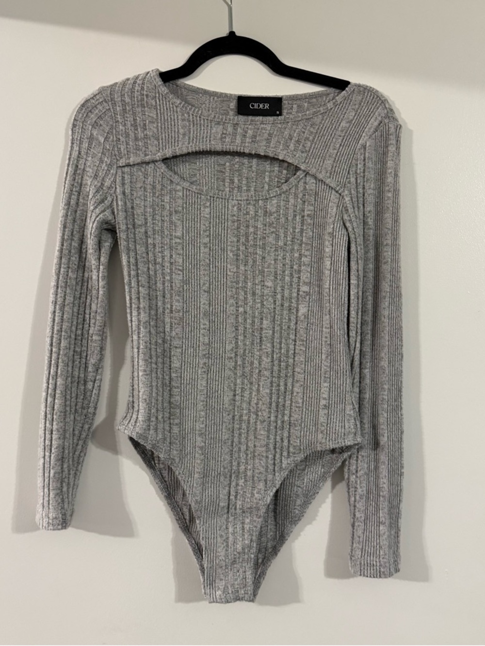 Cider Light Gray Ribbed Long-Sleeve Cutout Bodysuit